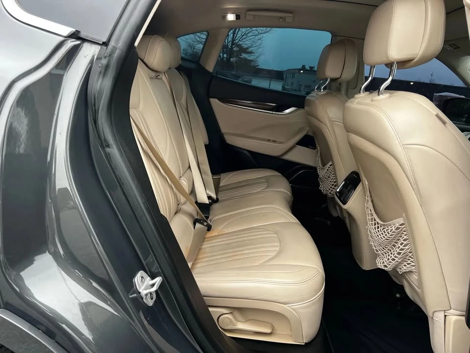 2018 Maserati Levante - Image 13 of 20