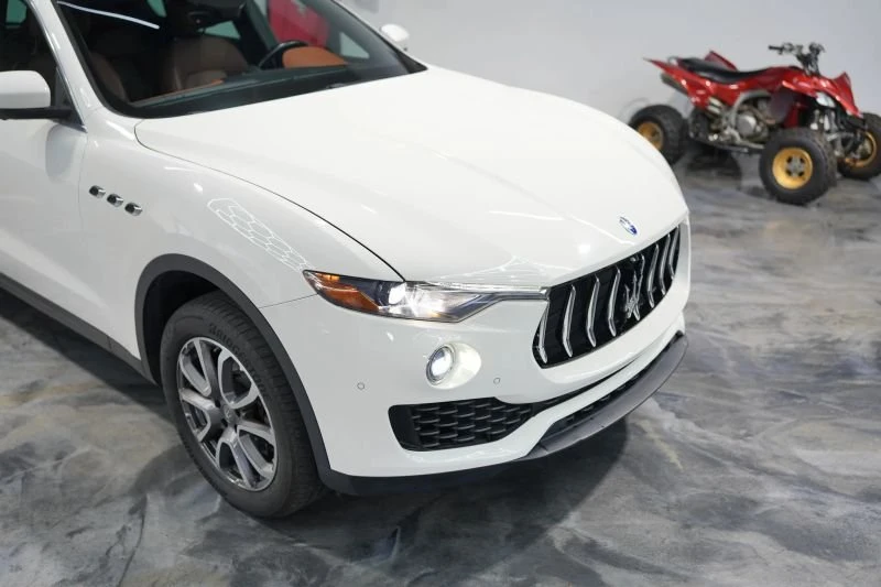 2018 Maserati Levante - Image 13 of 20