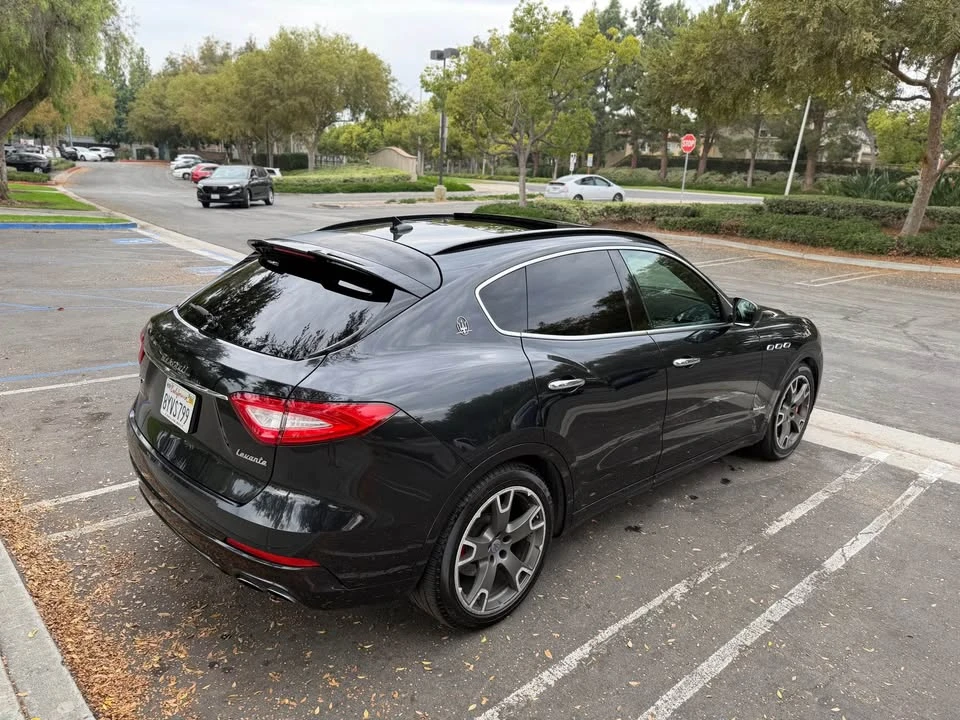 2018 Maserati Levante - Image 11 of 16