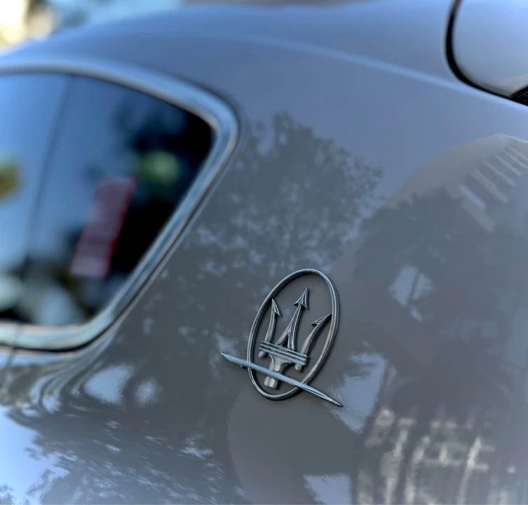2018 Maserati Levante - Image 8 of 19