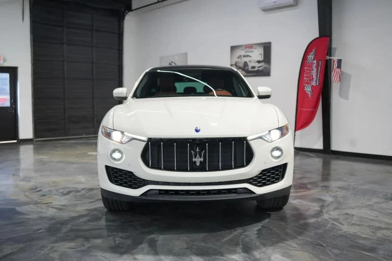 2018 Maserati Levante - Image 9 of 20