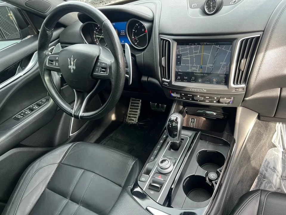 2018 Maserati Levante - Image 14 of 18