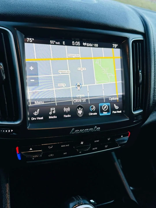2018 Maserati Levante - Image 11 of 20