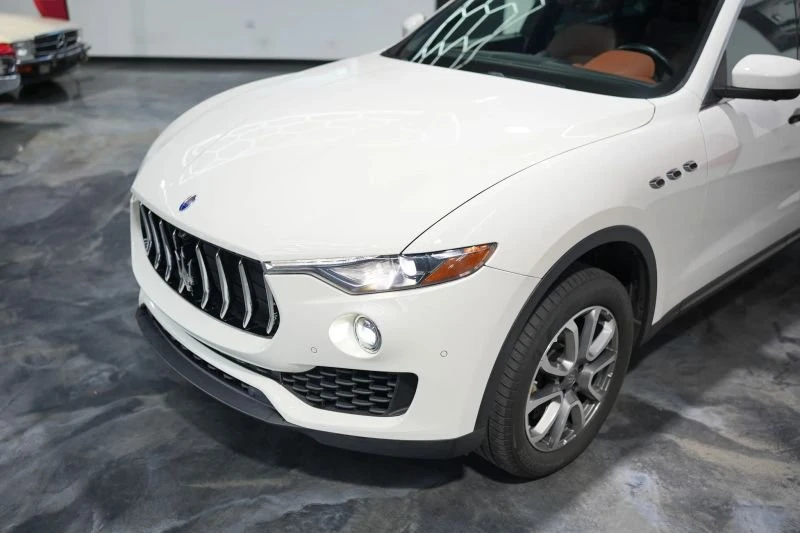 2018 Maserati Levante - Image 15 of 20