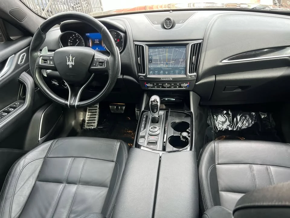2018 Maserati Levante - Image 10 of 18