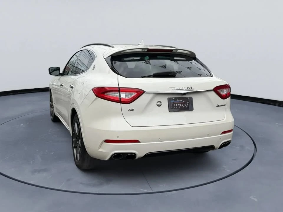2018 Maserati Levante - Image 7 of 11