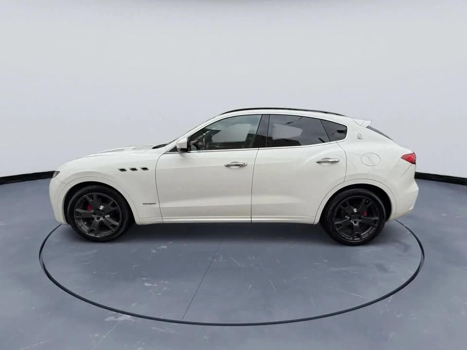2018 Maserati Levante - Image 8 of 11