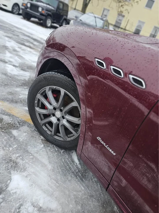 2018 Maserati Levante - Image 5 of 20