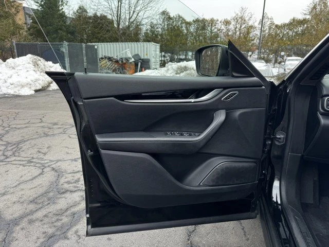 2018 Maserati Levante - Image 18 of 19