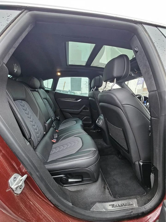 2018 Maserati Levante - Image 15 of 20