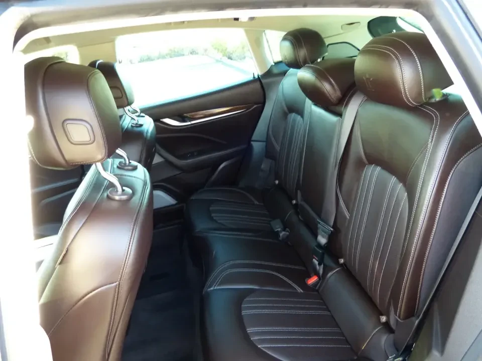 2018 Maserati Levante - Image 17 of 19