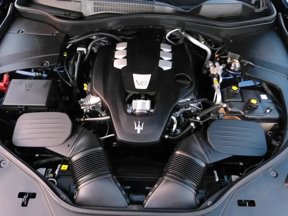 2018 Maserati Levante - Image 19 of 19