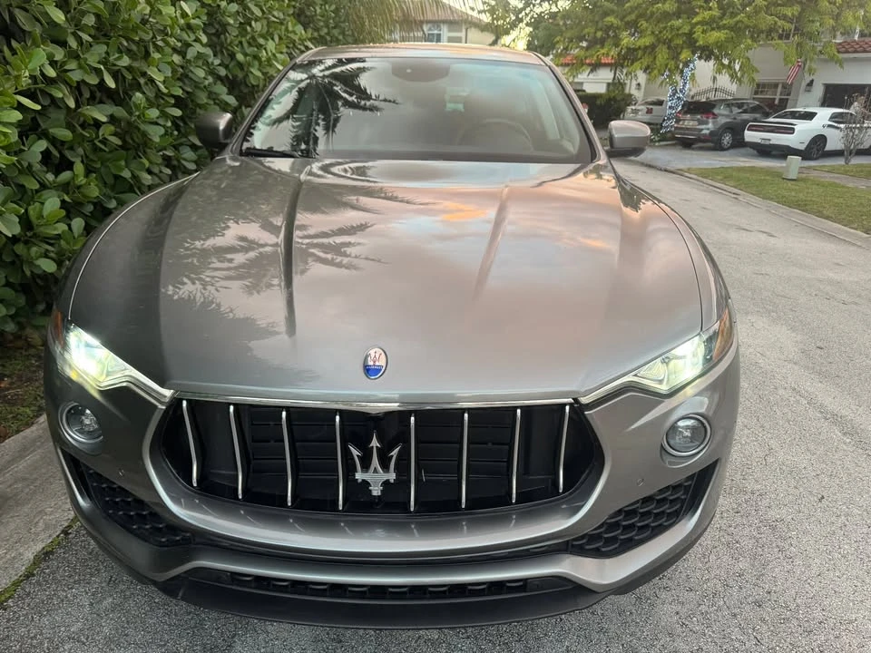 2018 Maserati Levante - Image 2 of 11