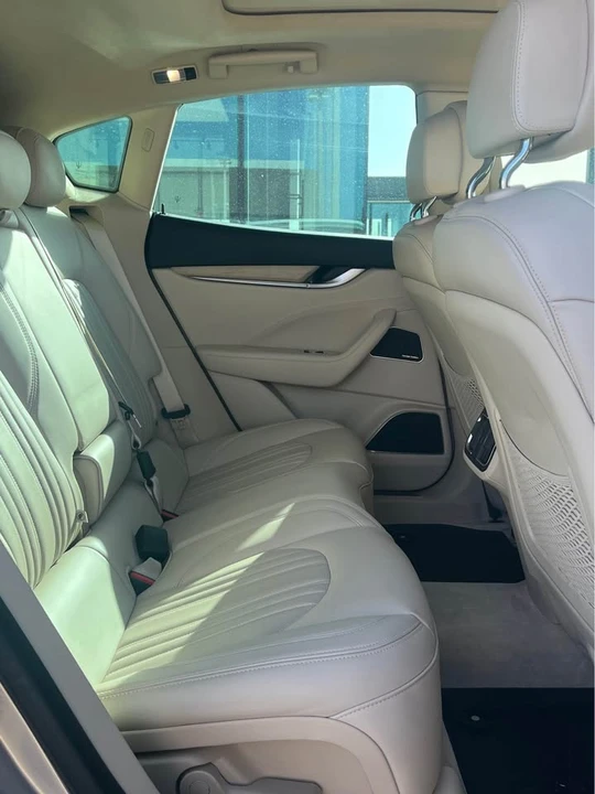 2018 Maserati Levante - Image 17 of 20