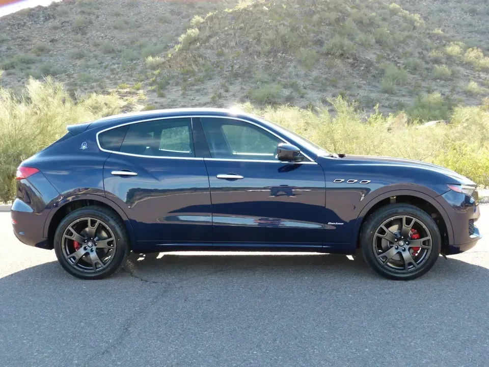 2018 Maserati Levante - Image 5 of 19