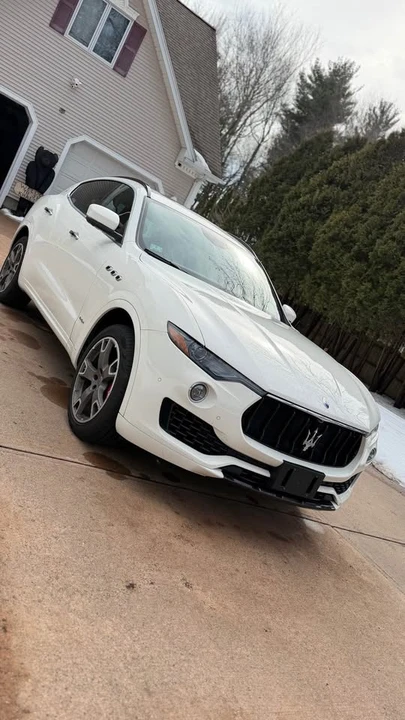 2018 Maserati Levante - Image 2 of 12