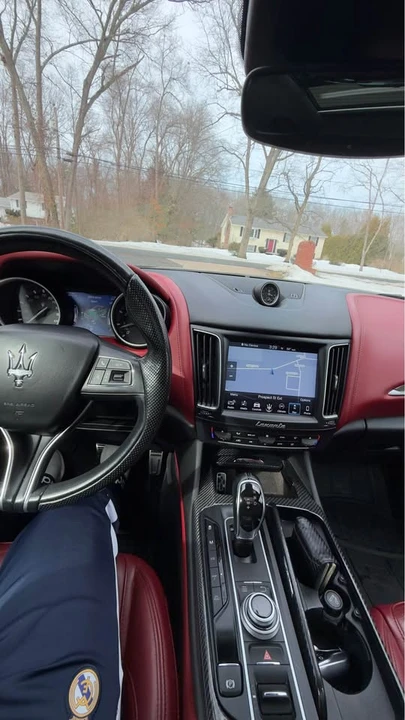 2018 Maserati Levante - Image 10 of 12
