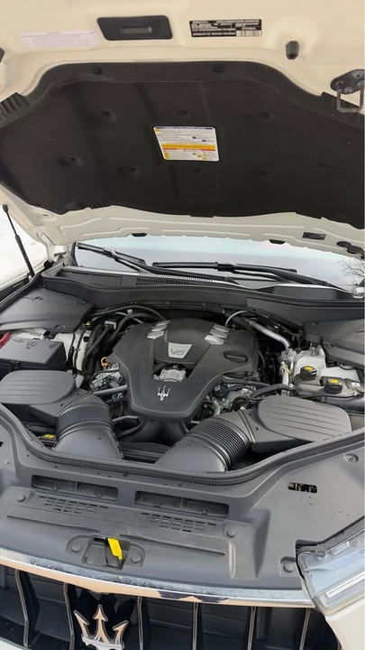 2018 Maserati Levante - Image 9 of 12