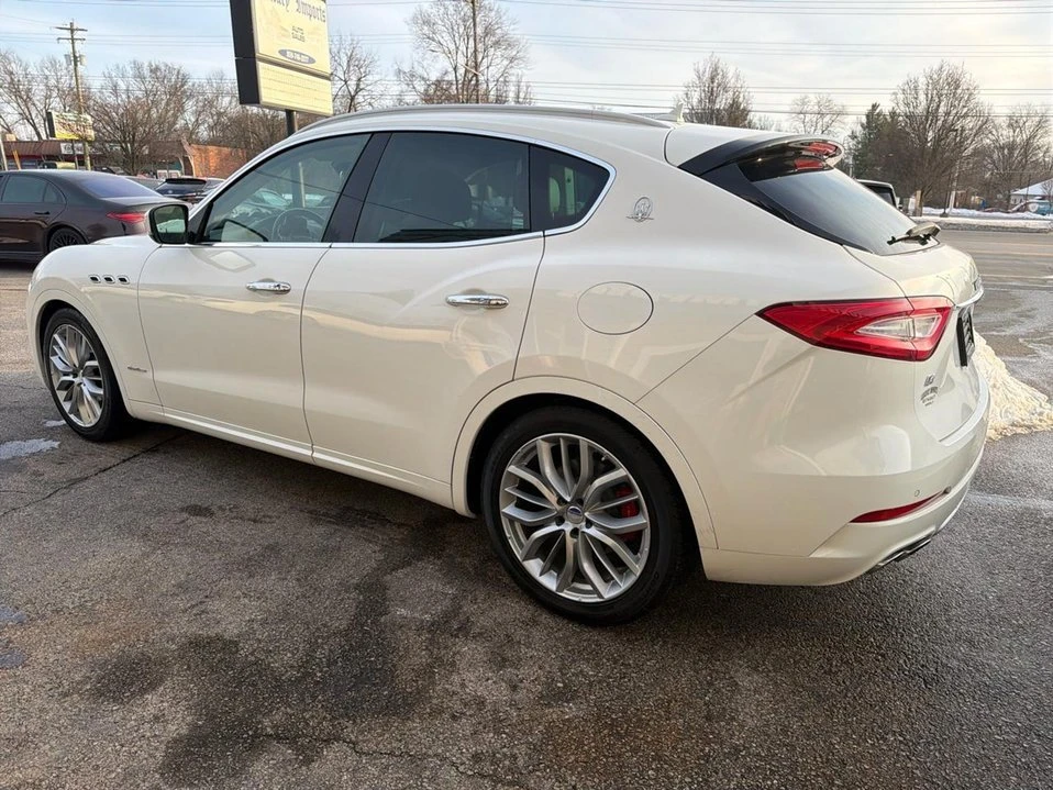 2018 Maserati Levante - Image 8 of 20