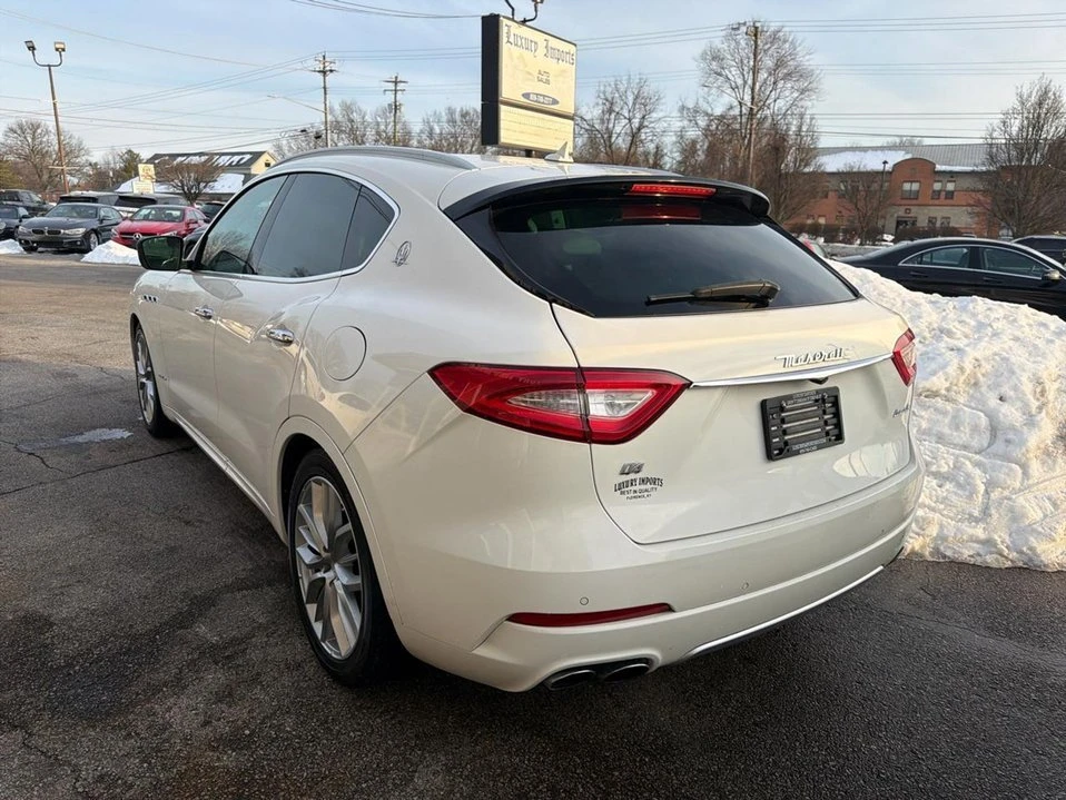 2018 Maserati Levante - Image 7 of 20
