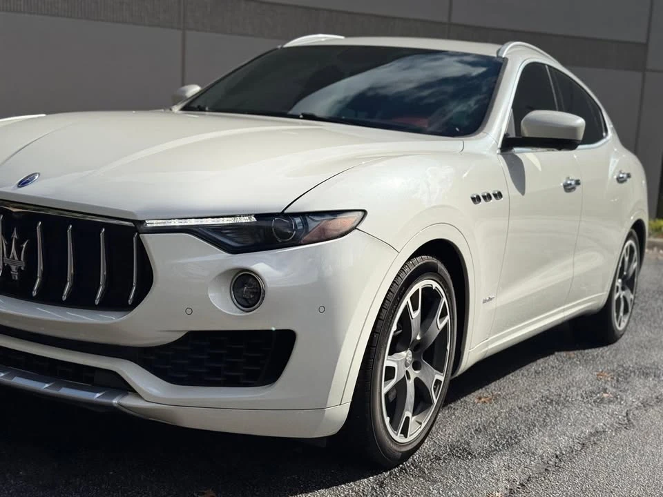 2018 Maserati Levante - Image 9 of 20