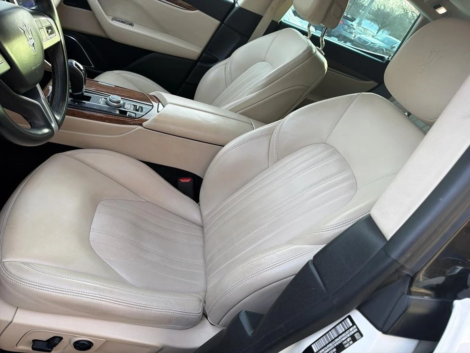 2018 Maserati Levante - Image 19 of 20