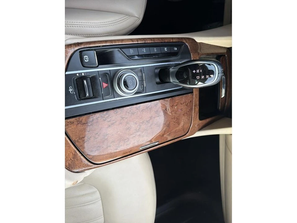 2018 Maserati Levante - Image 16 of 20