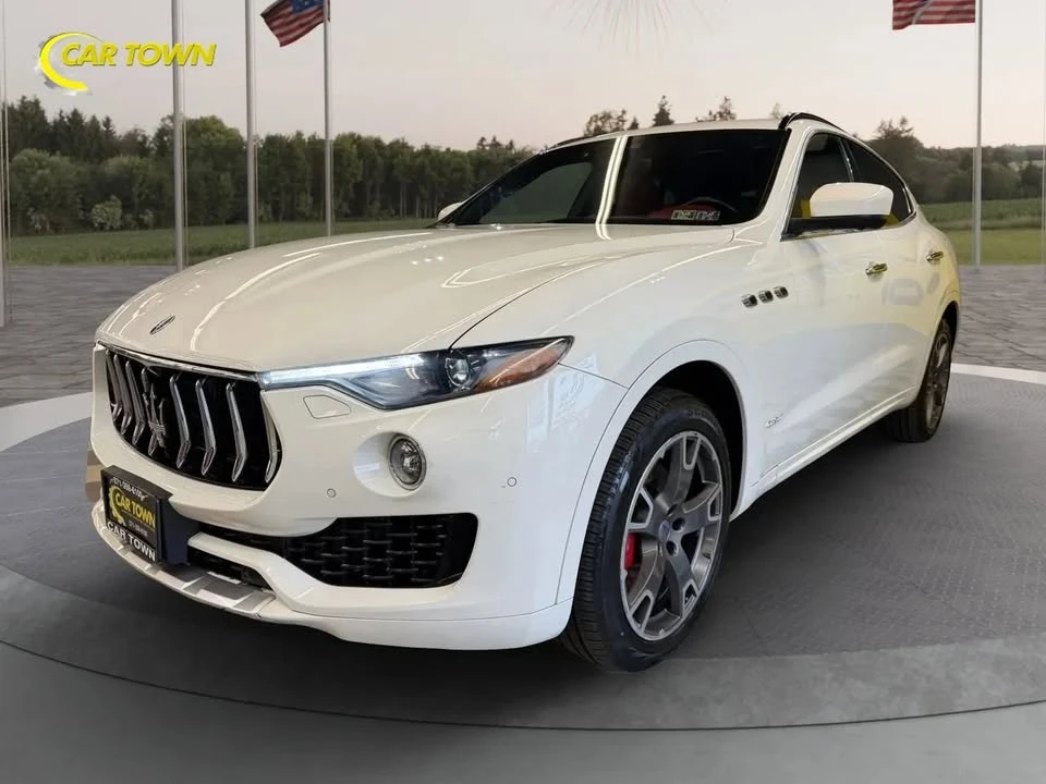 2018 Maserati Levante - Image 2 of 20