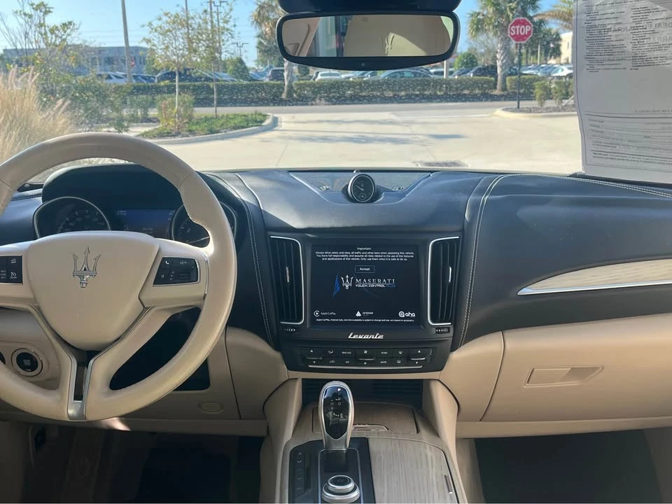 2018 Maserati Levante - Image 12 of 20