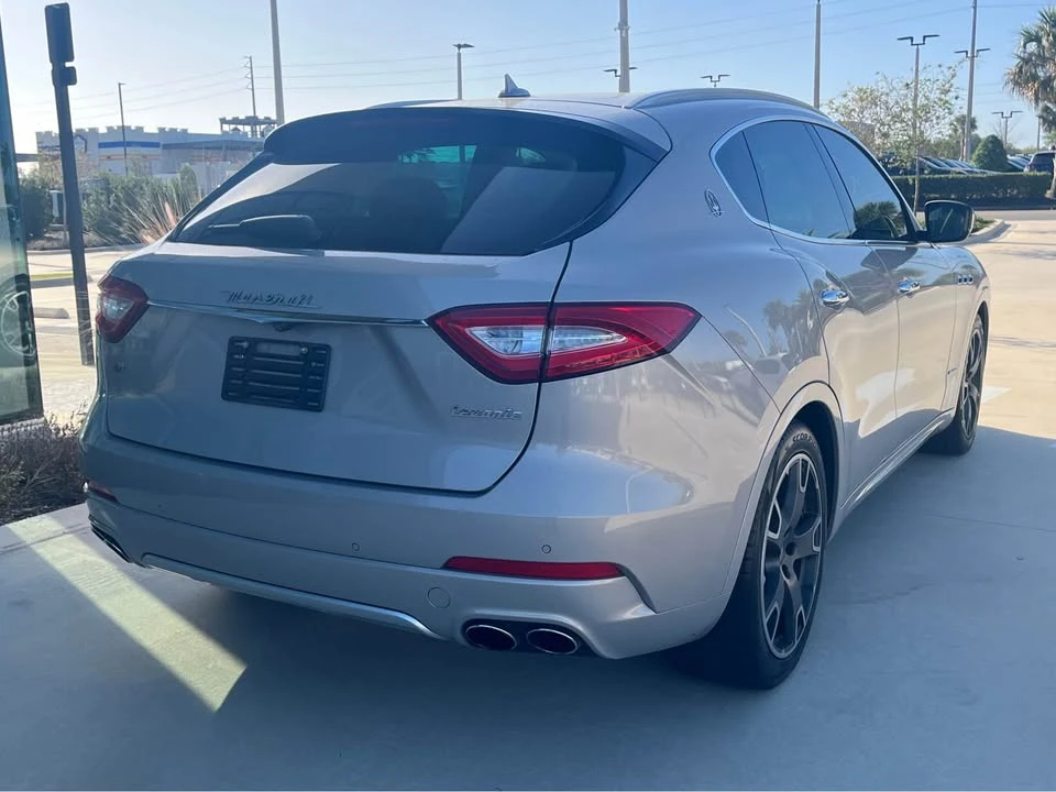 2018 Maserati Levante - Image 15 of 20