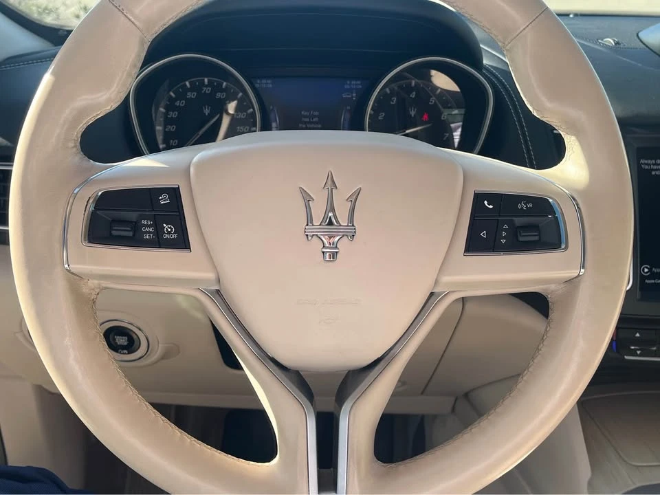 2018 Maserati Levante - Image 7 of 20