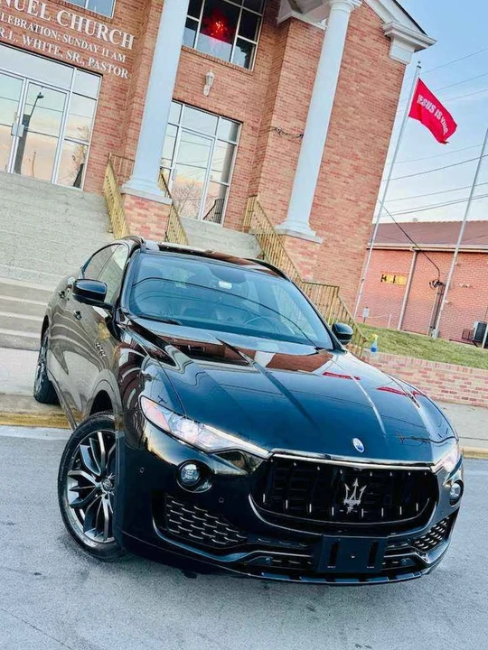 2018 Maserati Levante - Image 16 of 17
