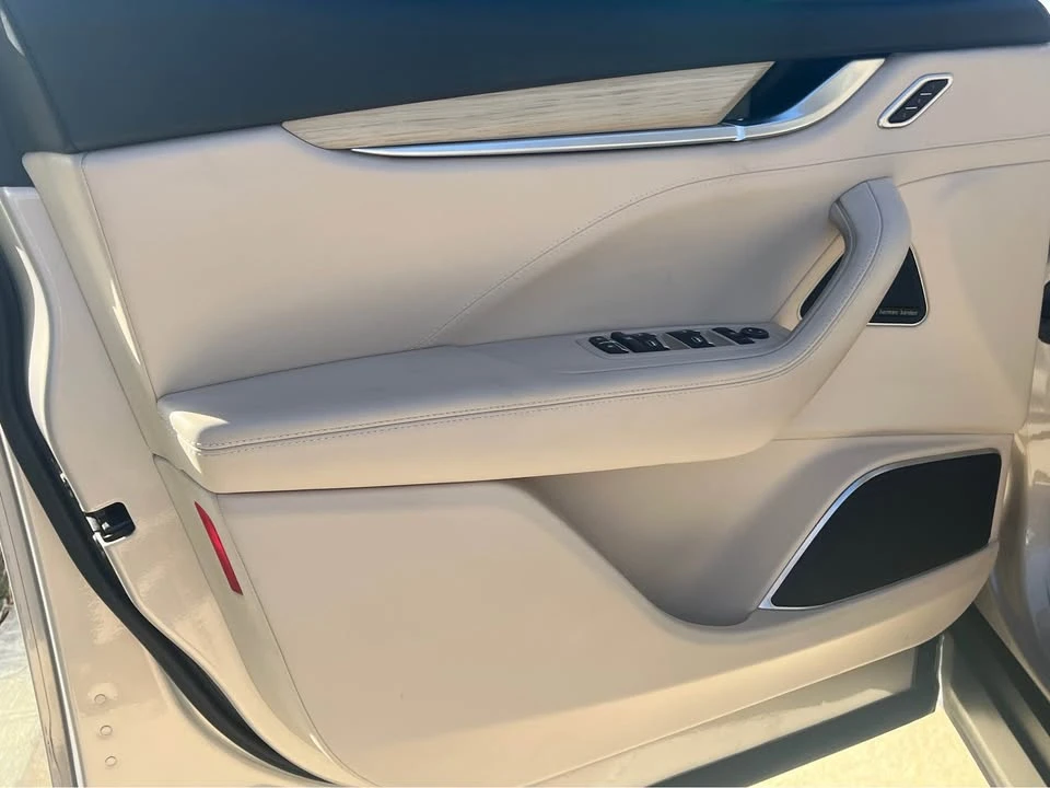 2018 Maserati Levante - Image 5 of 20