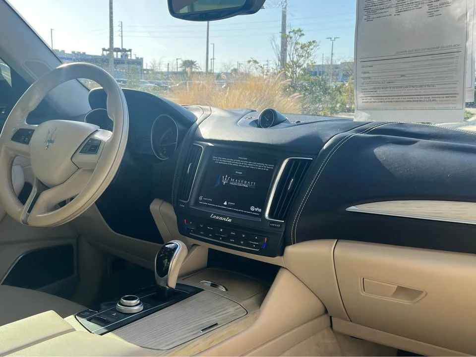 2018 Maserati Levante - Image 18 of 20