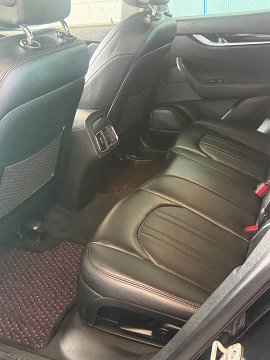 2018 Maserati Levante - Image 7 of 13