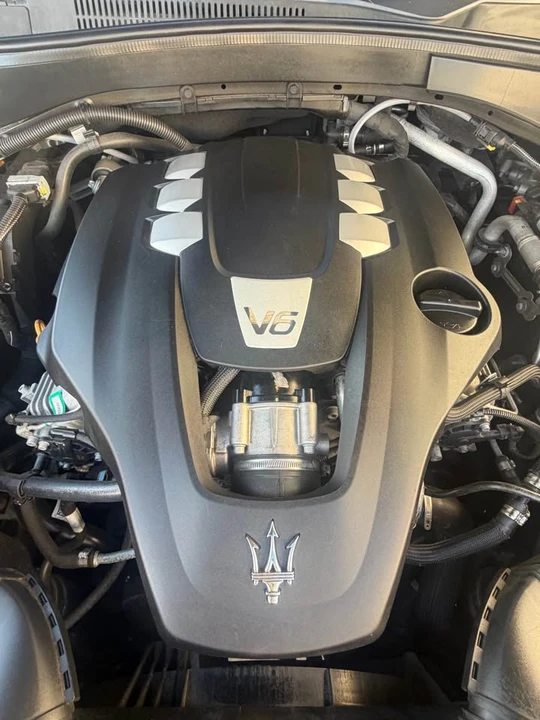 2018 Maserati Levante - Image 3 of 13