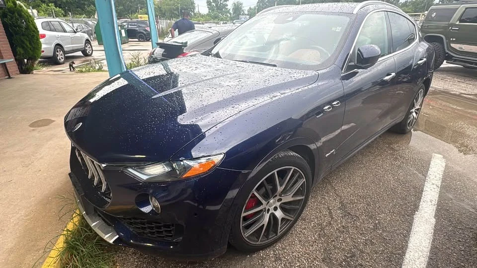 2018 Maserati Levante - Image 3 of 8