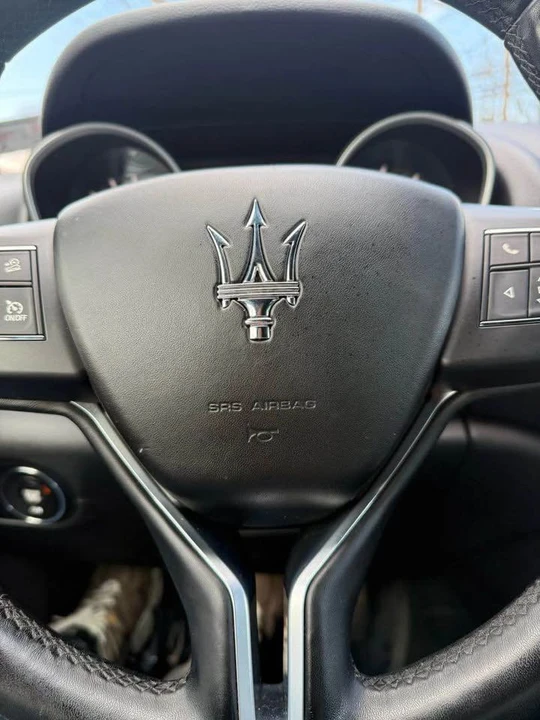 2018 Maserati Levante - Image 15 of 19