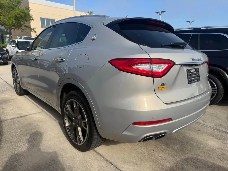 2018 Maserati Levante - Image 2 of 7