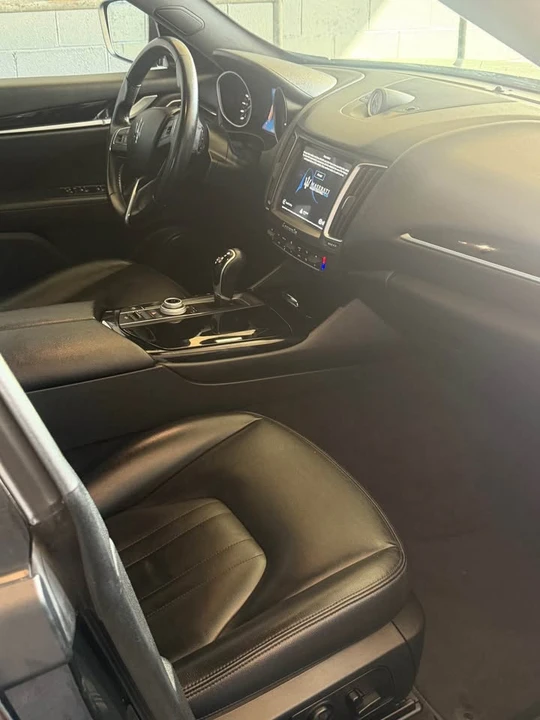 2018 Maserati Levante - Image 8 of 13