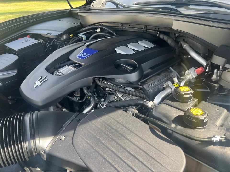 2018 Maserati Levante - Image 13 of 14