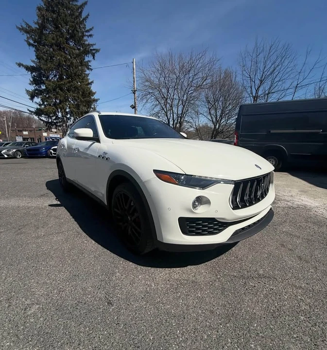 2018 Maserati Levante - Image 3 of 10