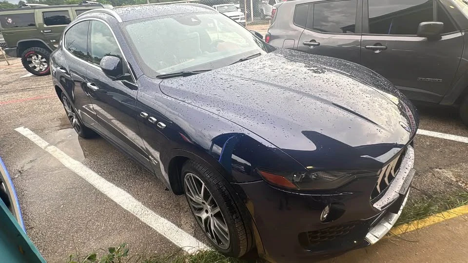 2018 Maserati Levante - Image 2 of 8