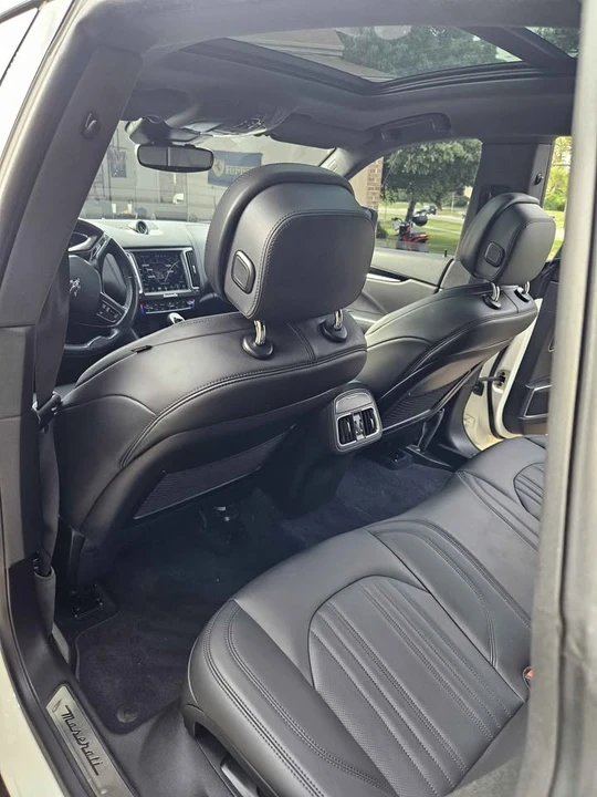 2018 Maserati Levante - Image 2 of 19