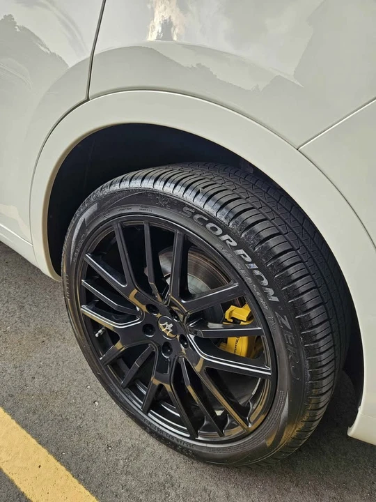 2018 Maserati Levante - Image 8 of 19