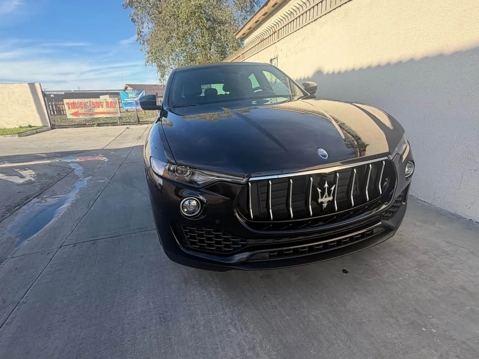 2018 Maserati Levante - Image 2 of 13