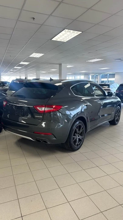 2018 Maserati Levante - Image 4 of 5