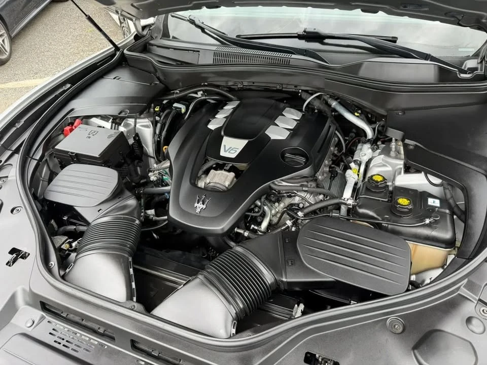 2018 Maserati Levante - Image 11 of 12