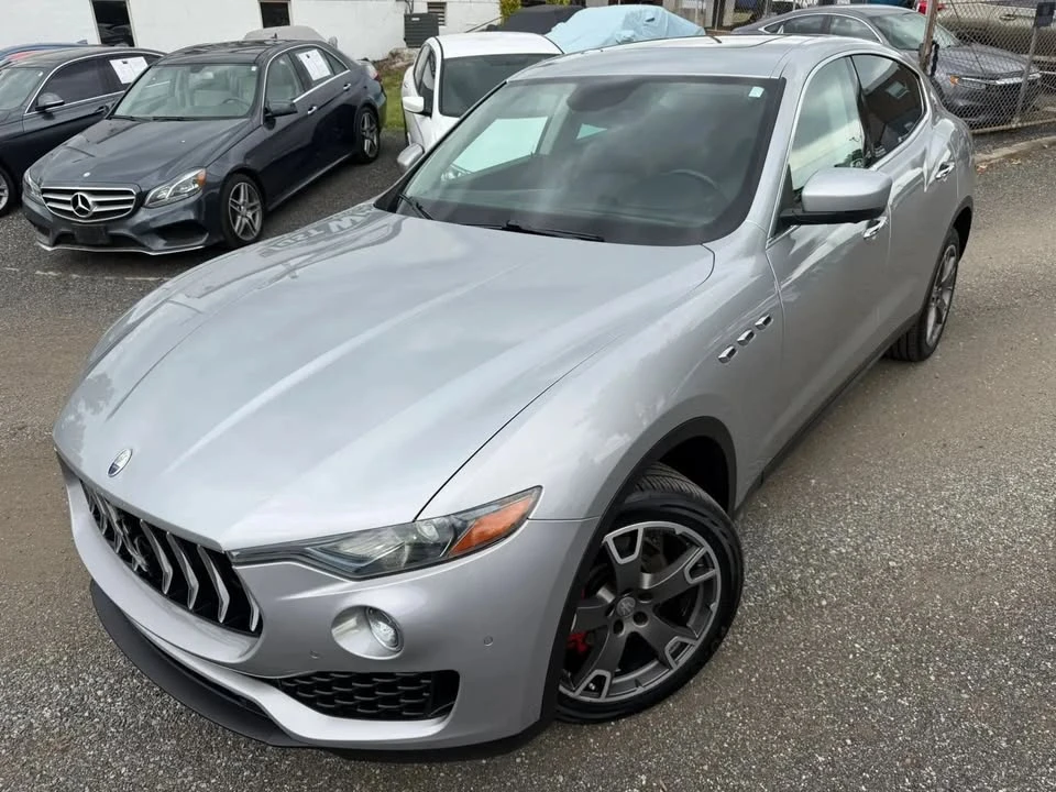 2018 Maserati Levante - Image 2 of 12