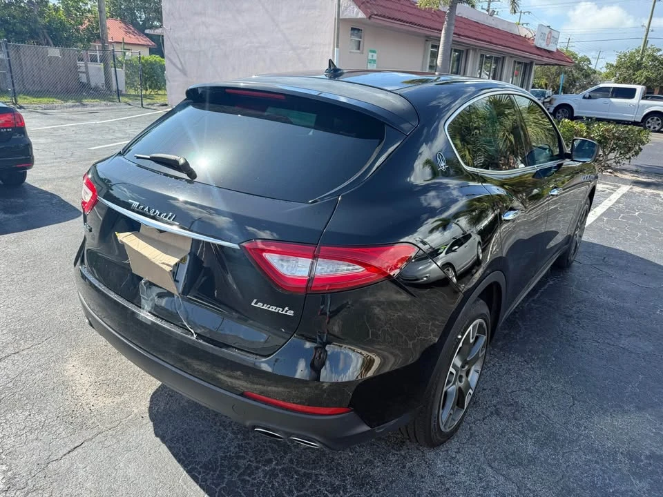 2018 Maserati Levante - Image 5 of 20